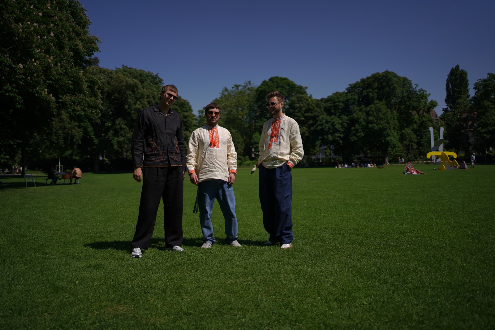 100 тысяч на &quot;Евровидение&quot; - это минимум. Менеджеры Ziferblat - о хейте, спонсорах и &quot;правилах игры&quot; в шоубизе